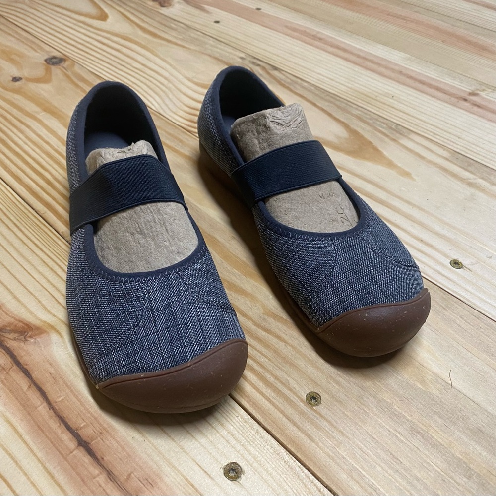 NWT - Keen Sienna Mary Janes - black - 9.5